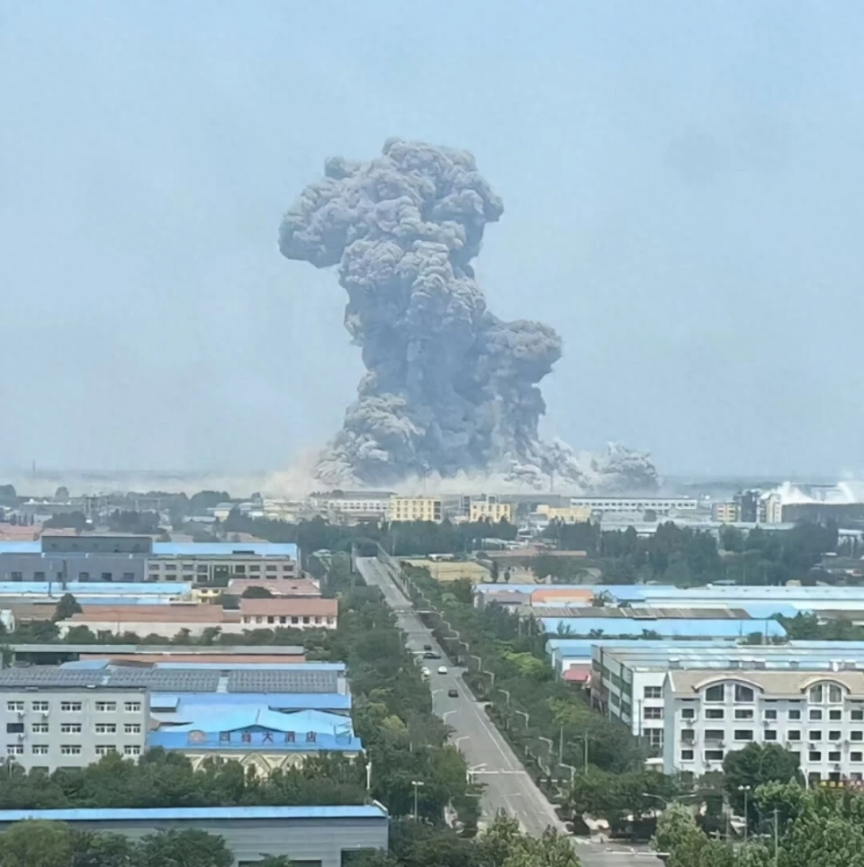 事故突发：山东高密化工厂爆炸，安全生产不能靠运气！